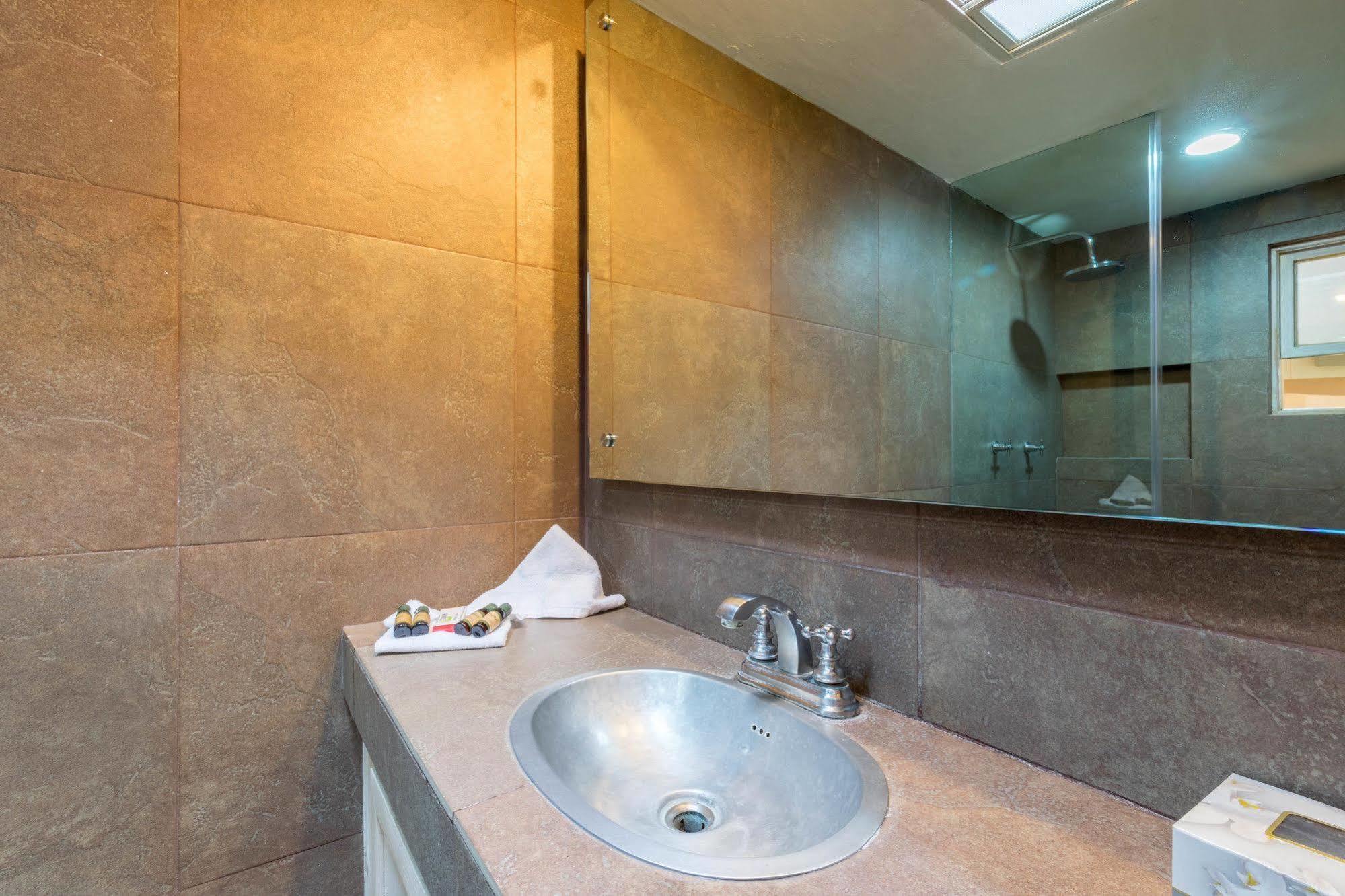 Hotel Damiana Boutique Керетаро Екстер'єр фото