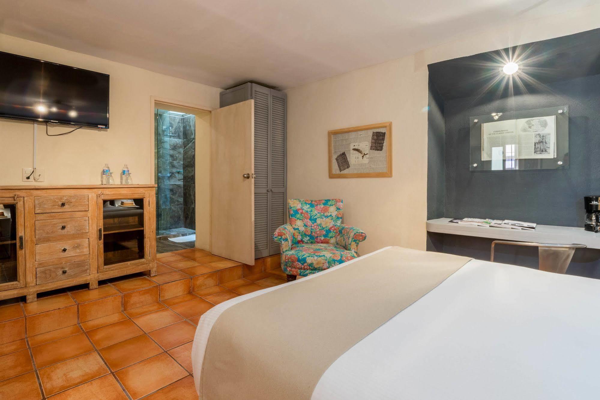 Hotel Damiana Boutique Керетаро Екстер'єр фото